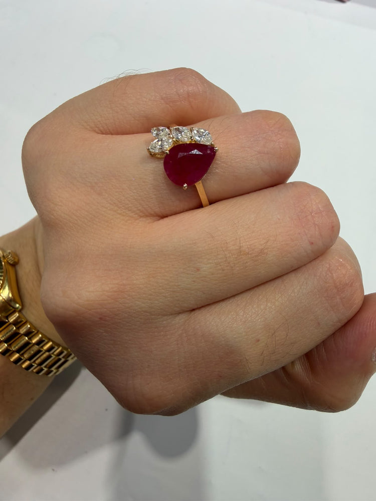 Anillo Rubí Diamantes