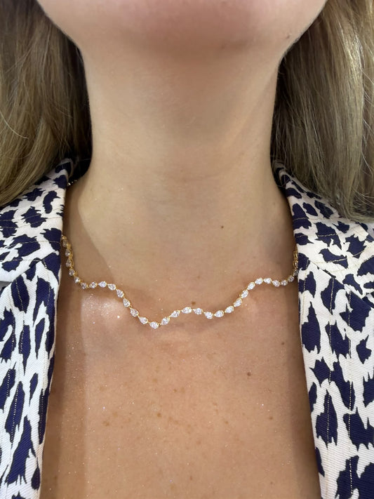 Tennis necklace pears wavy