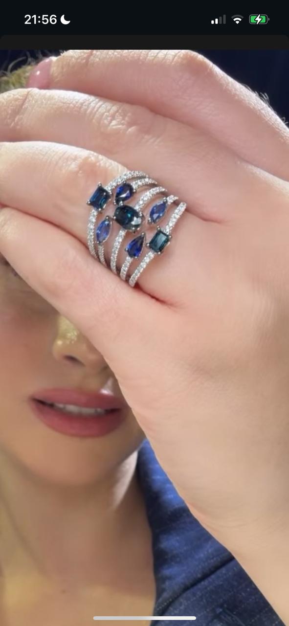 Anillo multi zafiro