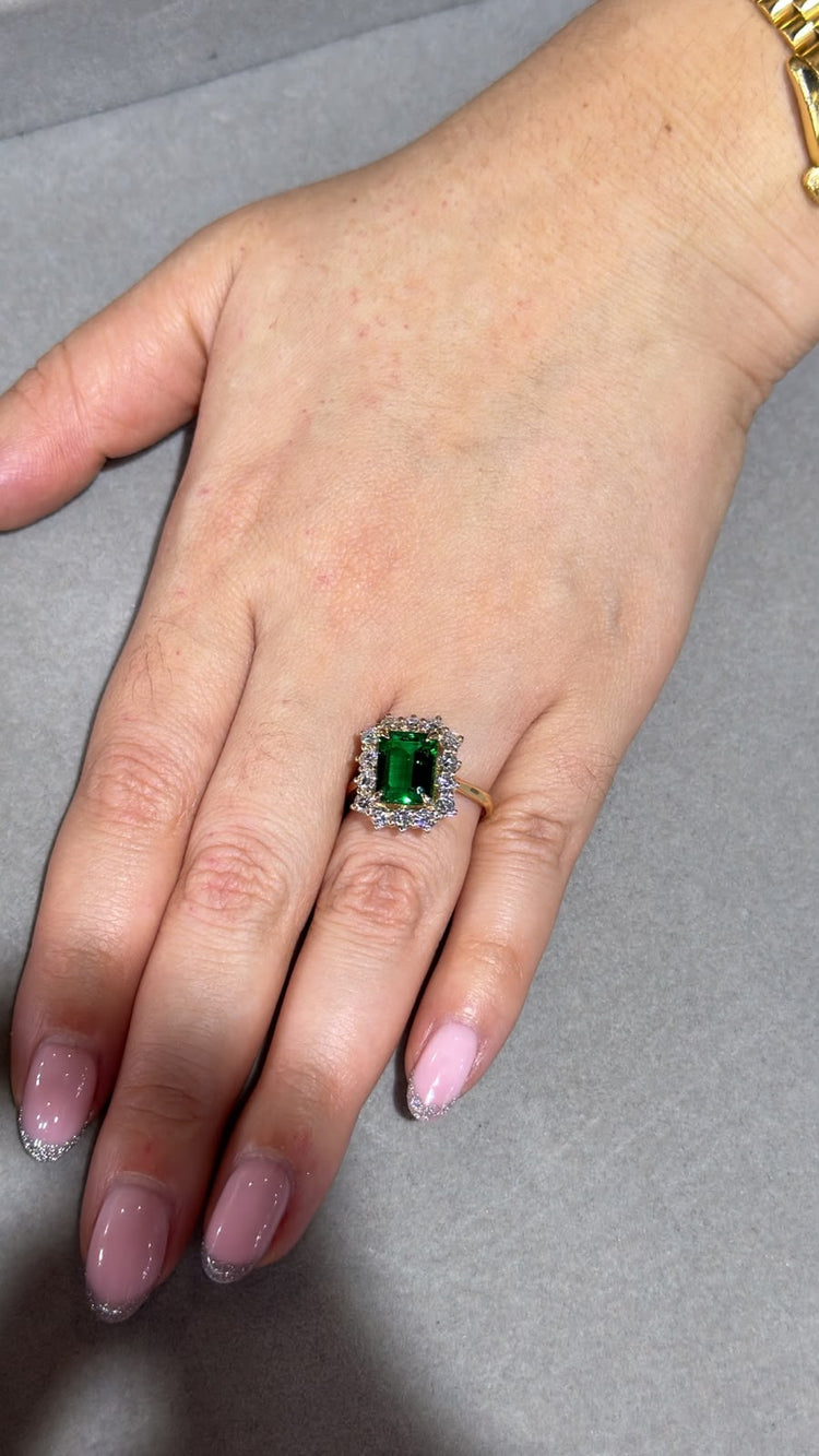Anillo Esmeralda Diamantes