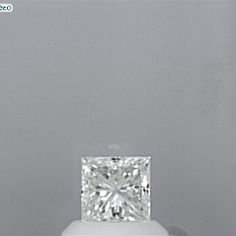 Diamante Princesa de 0.77 quilates