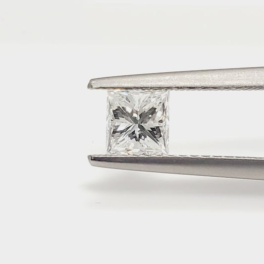 Diamante Princesa de 0.81 quilates