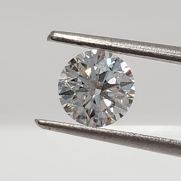 1.06 Carat Round Diamond