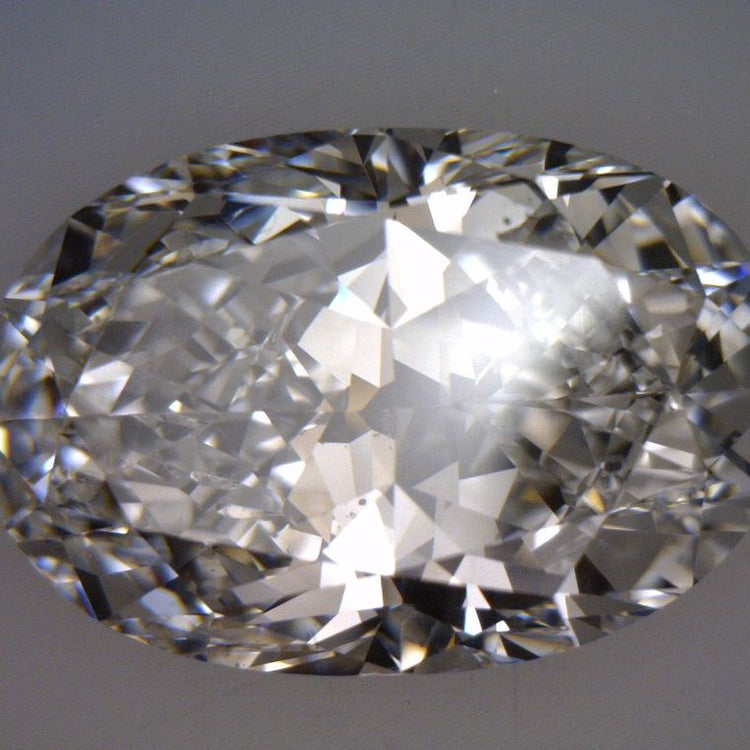 Diamante Ovalado de 5.02 quilates
