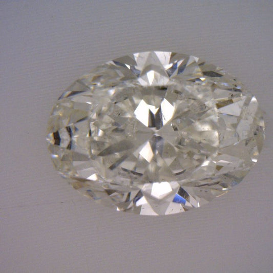 0.90 Carat Oval Diamond