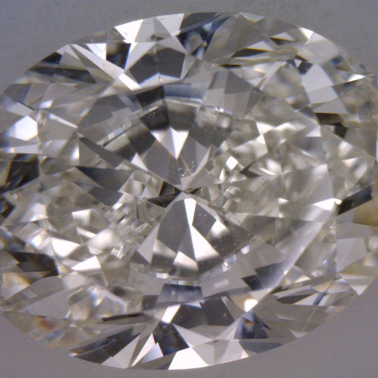 Diamante Ovalado de 4.01 quilates