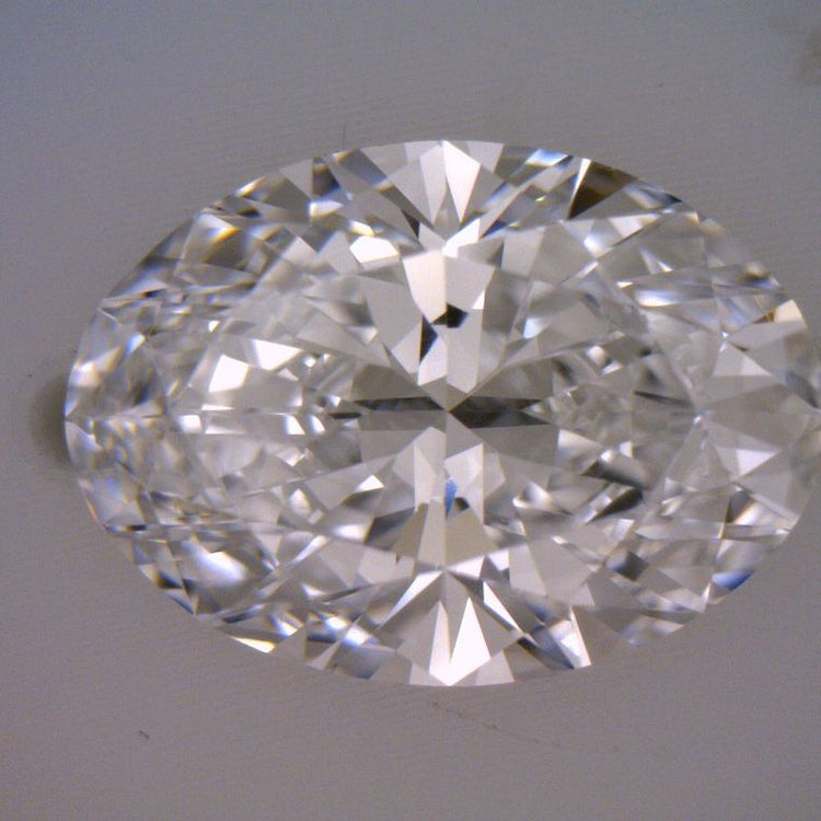 Diamante Ovalado de 1.20 quilates