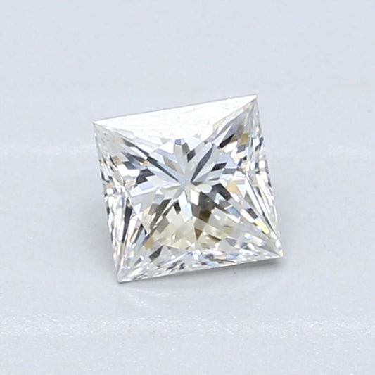 Diamante Princesa de 0.71 quilates