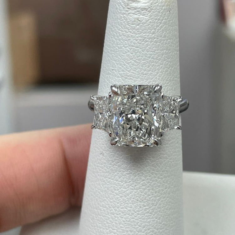 Diamante Radiante de 4.01 quilates