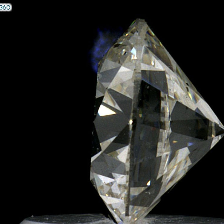 0.90 Carat Round Diamond