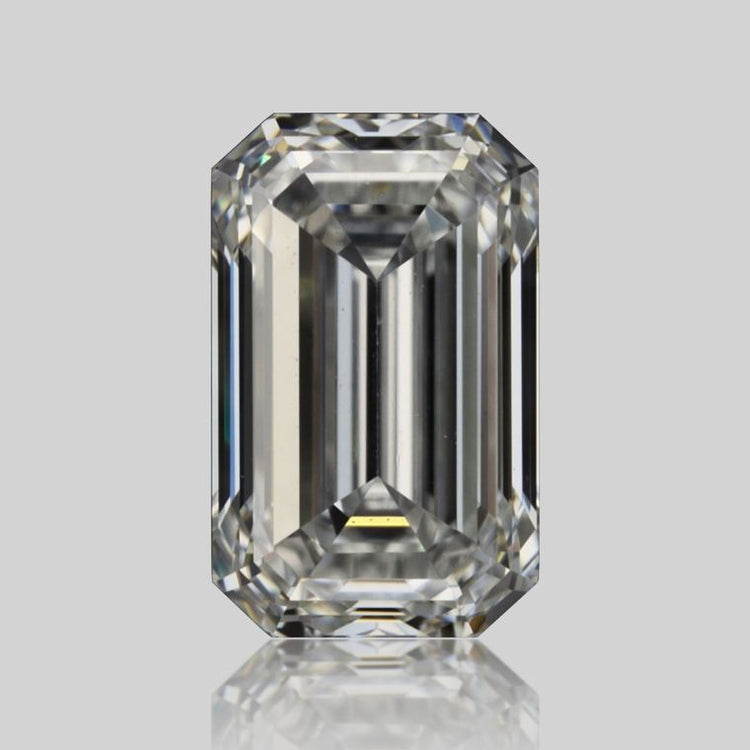 Diamante Esmeralda de 0.50 quilates