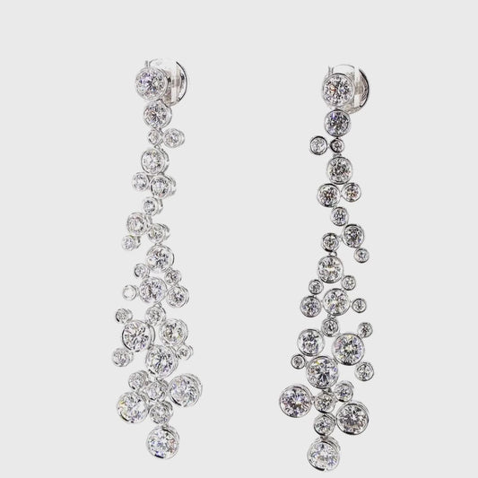 Aretes round diamonds