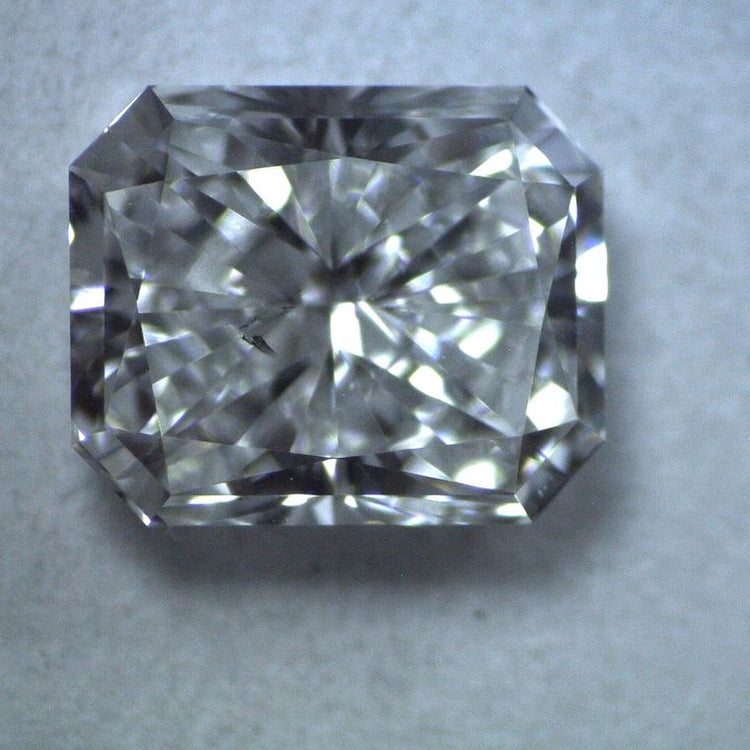 Diamante Radiante de 0.70 quilates