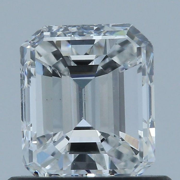 Diamante Esmeralda de 0.64 quilates