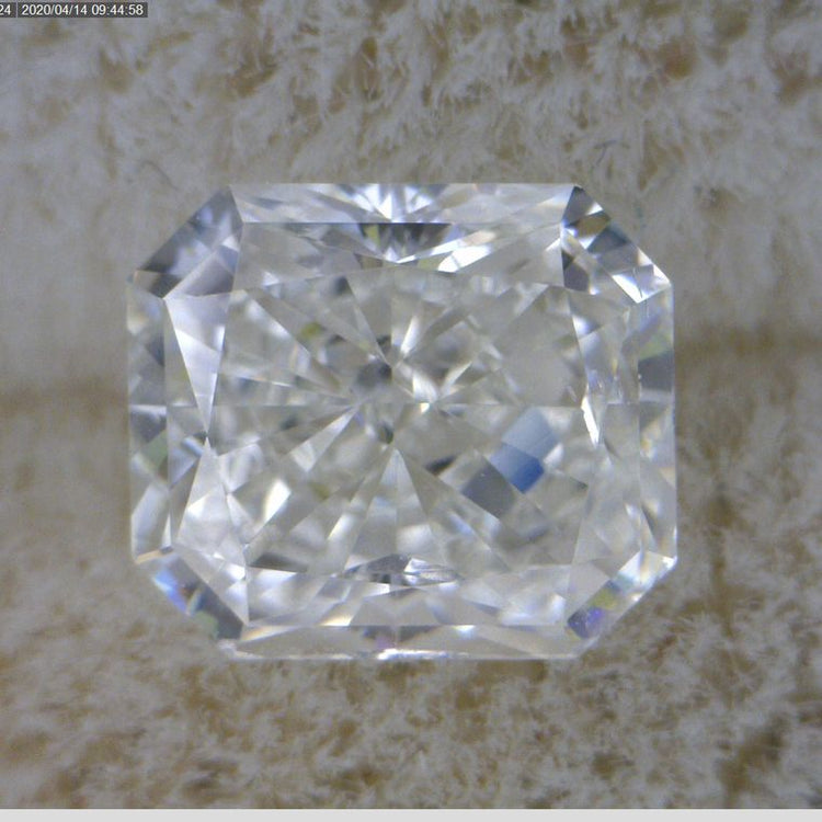 Diamante Radiante de 0.90 quilates
