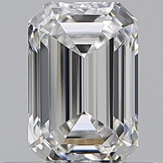 Diamante Esmeralda de 0.50 quilates